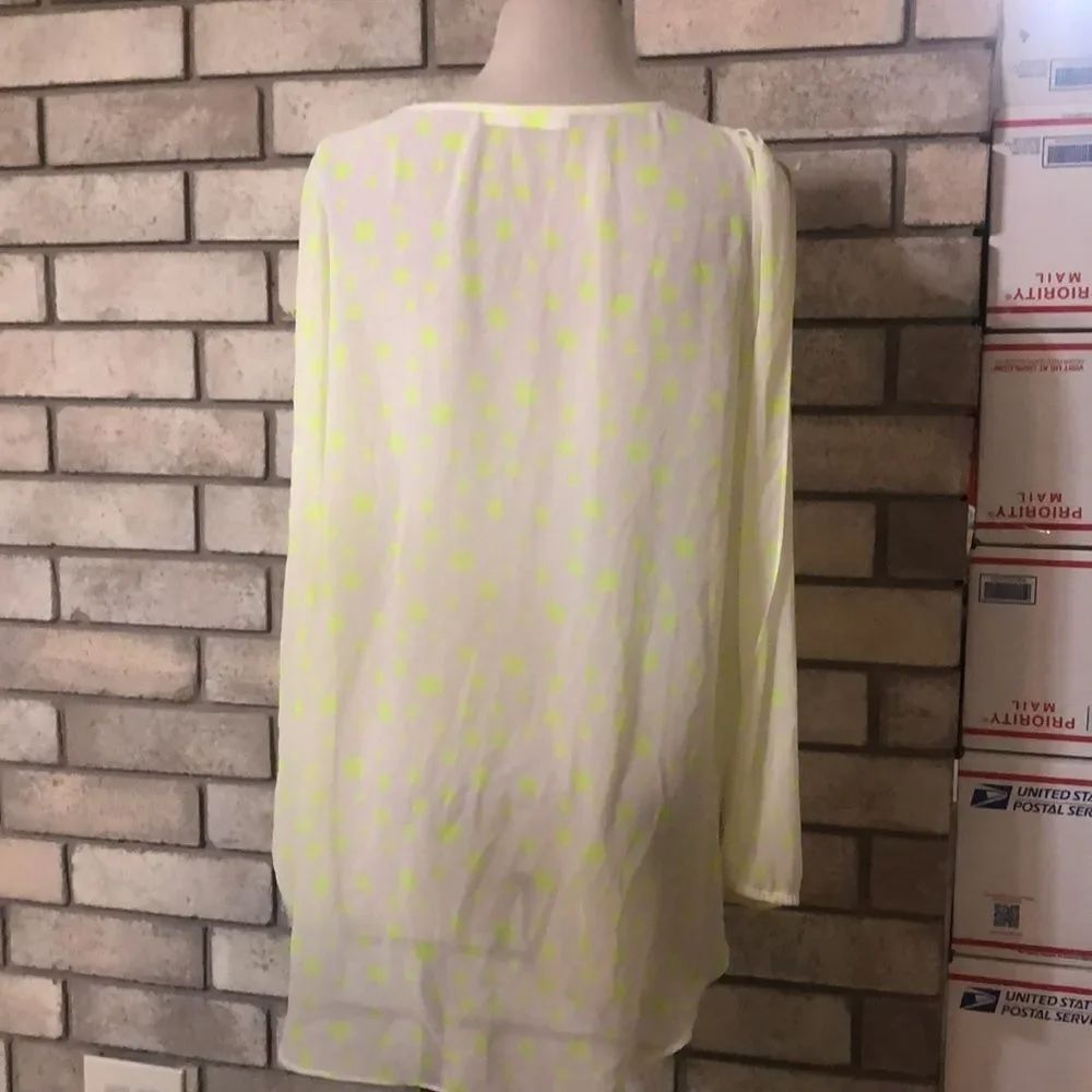 3for $20 blouse - Picture 2 of 3